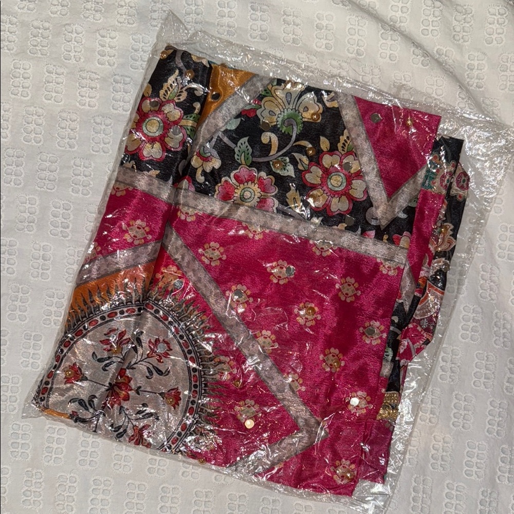Floral Patterned Pink and Black Pakistani Dupatta